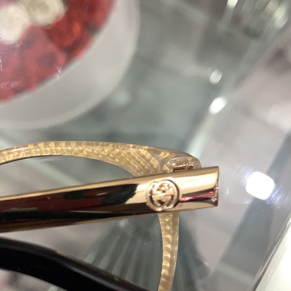 Gucci glasses. Get 10% off - Picture 3 of 7
